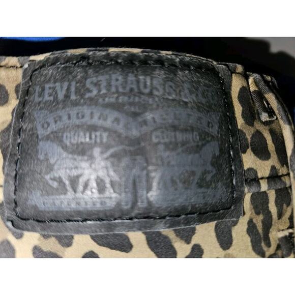 Levi's 720 Tan Leopard Print Hi Rise Stretch, super skinny Jeans Size 26 - Picture 10 of 14